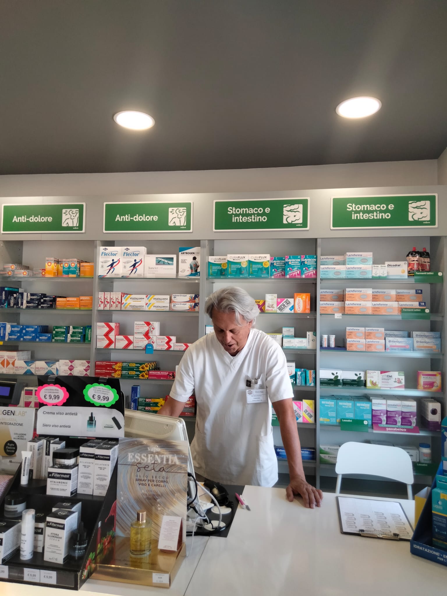 Dott. Marco Veronese, farmacista libero professionista disponibile per sostituzioni in provincia di Treviso, Veneto e Tutta Italia